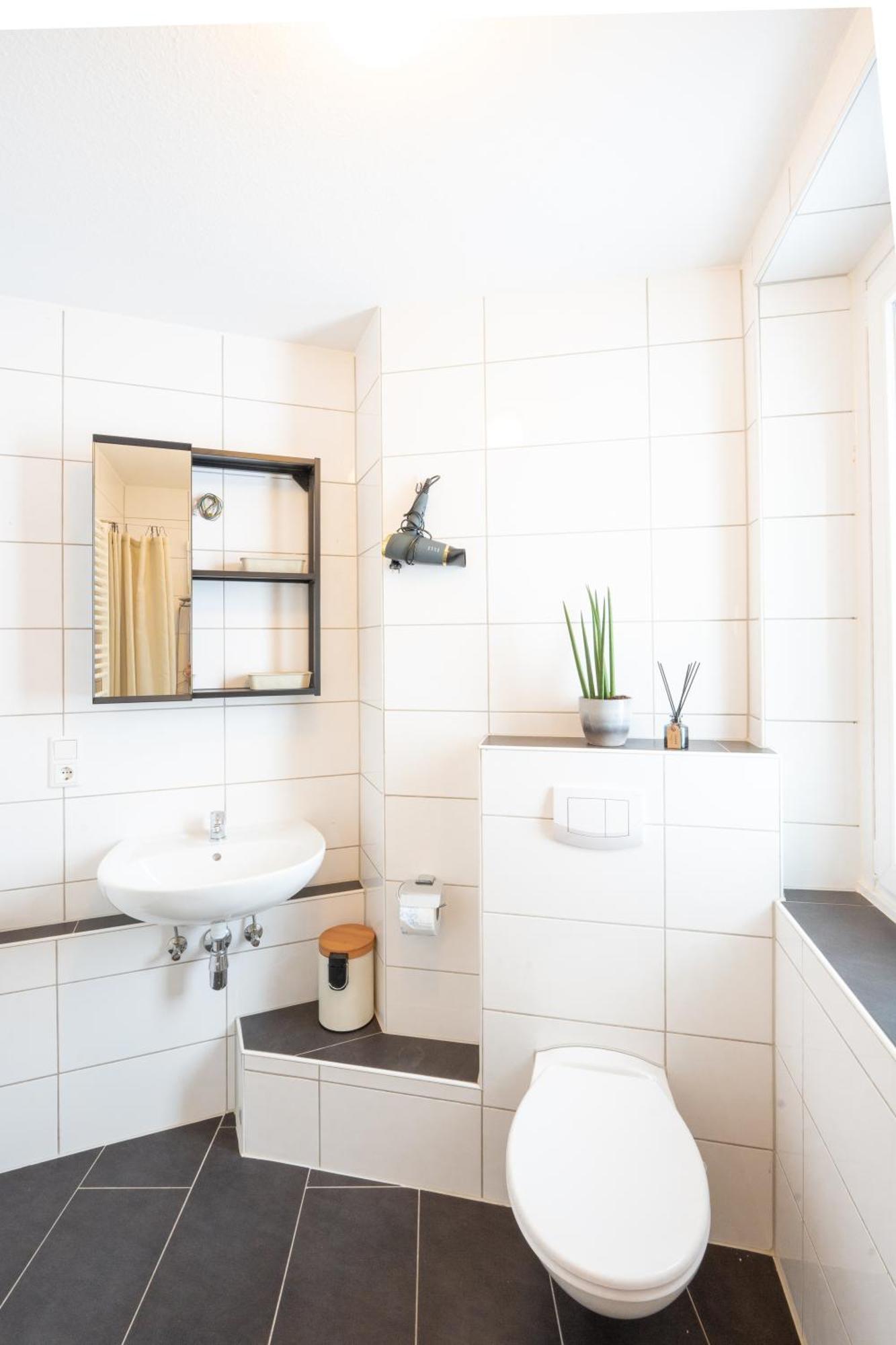 -Super Zentrales Zimmer- Direkt An Der Lutter! Bielefeld Bagian luar foto