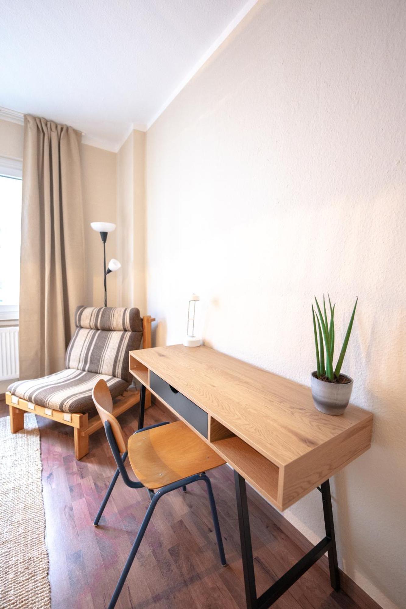 -Super Zentrales Zimmer- Direkt An Der Lutter! Bielefeld Bagian luar foto