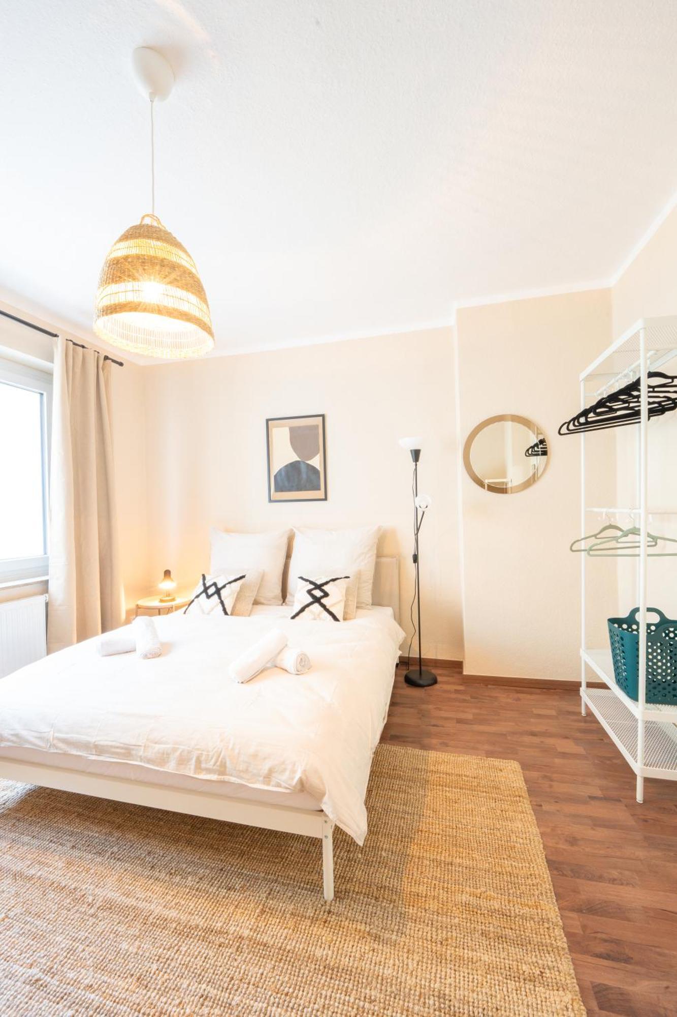 -Super Zentrales Zimmer- Direkt An Der Lutter! Bielefeld Bagian luar foto
